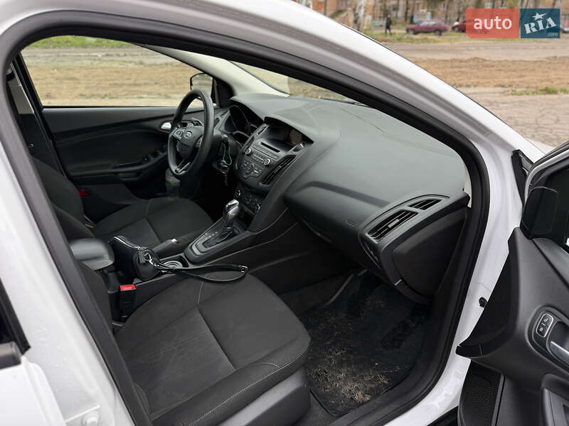 Седан Ford Focus 2015 в Миколаєві