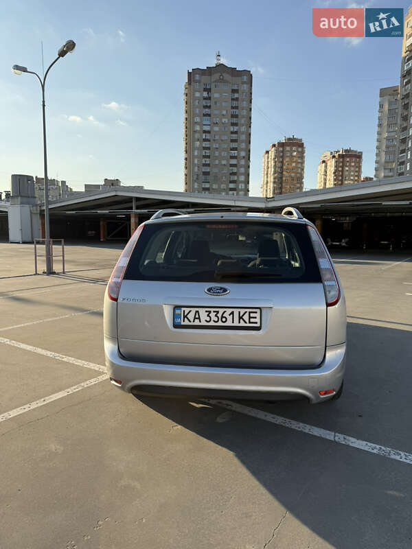 Універсал Ford Focus 2010 в Києві фото 5 Універсал Ford Focus 2010 в Києві