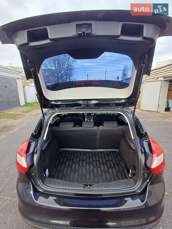 Хетчбек Ford Focus 2012 в Кременчуці фото 6 Хетчбек Ford Focus 2012 в Кременчуці