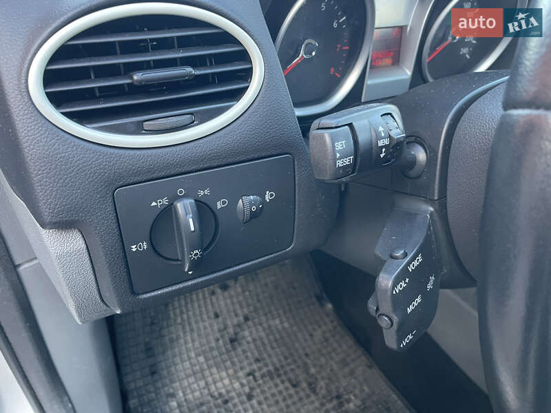 Універсал Ford Focus 2010 в Бердичеві фото 11 Універсал Ford Focus 2010 в Бердичеві