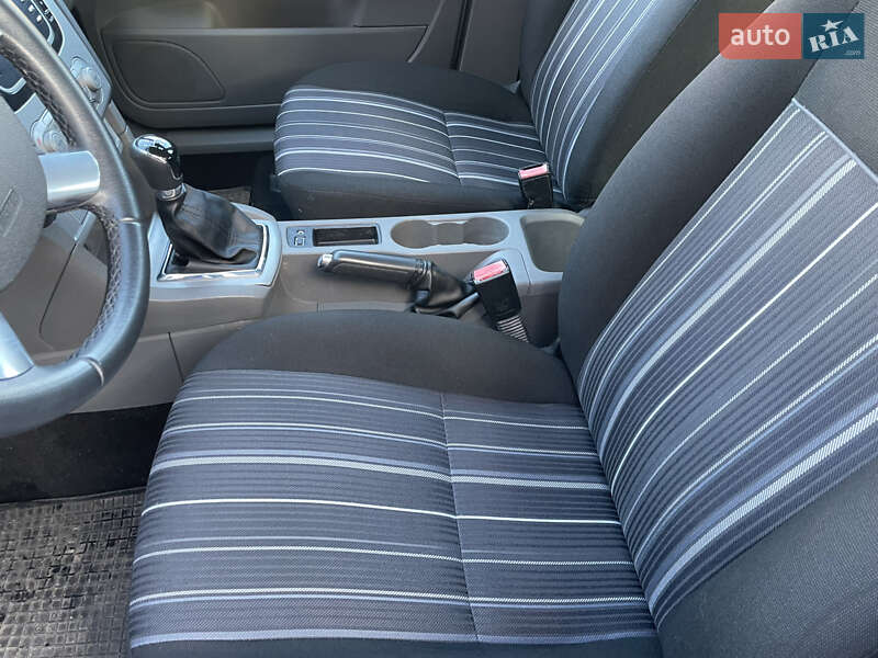 Універсал Ford Focus 2010 в Бердичеві фото 16 Універсал Ford Focus 2010 в Бердичеві