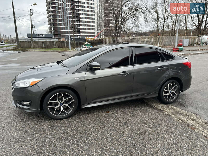 Седан Ford Focus 2015 в Днепре фото 2 Седан Ford Focus 2015 в Днепре