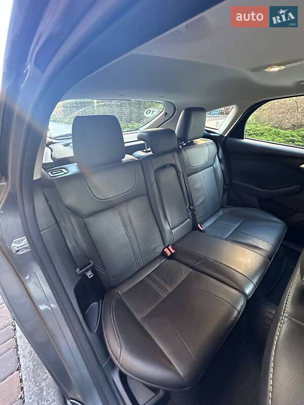 Хэтчбек Ford Focus 2014 в Киеве фото 20 Хэтчбек Ford Focus 2014 в Киеве