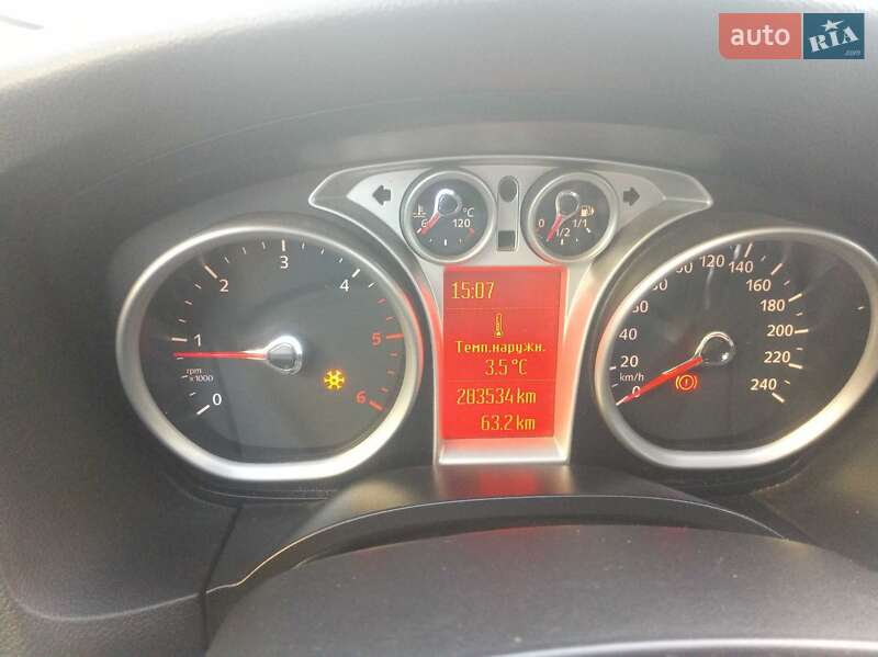 Універсал Ford Focus 2010 в Мукачевому фото 12 Універсал Ford Focus 2010 в Мукачевому