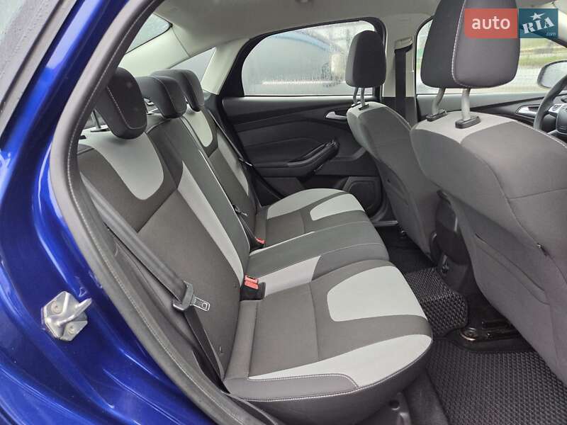 Седан Ford Focus 2013 в Хмельницком фото 22 Седан Ford Focus 2013 в Хмельницком