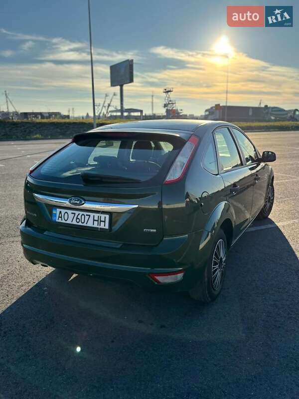 Хэтчбек Ford Focus 2008 в Львове