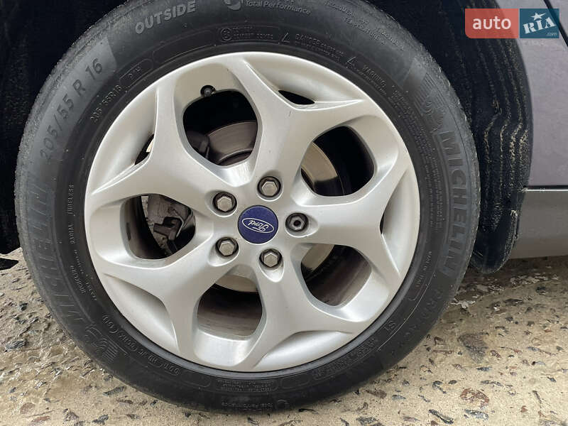 Універсал Ford Focus 2012 в Вараші