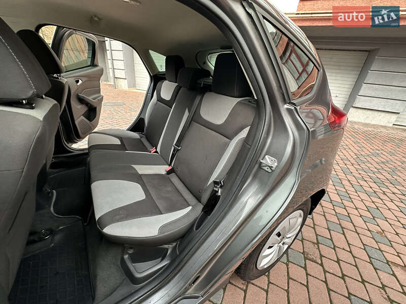 Хэтчбек Ford Focus 2013 в Ивано-Франковске