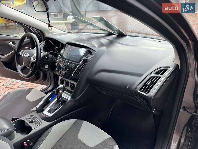 Хэтчбек Ford Focus 2013 в Ивано-Франковске