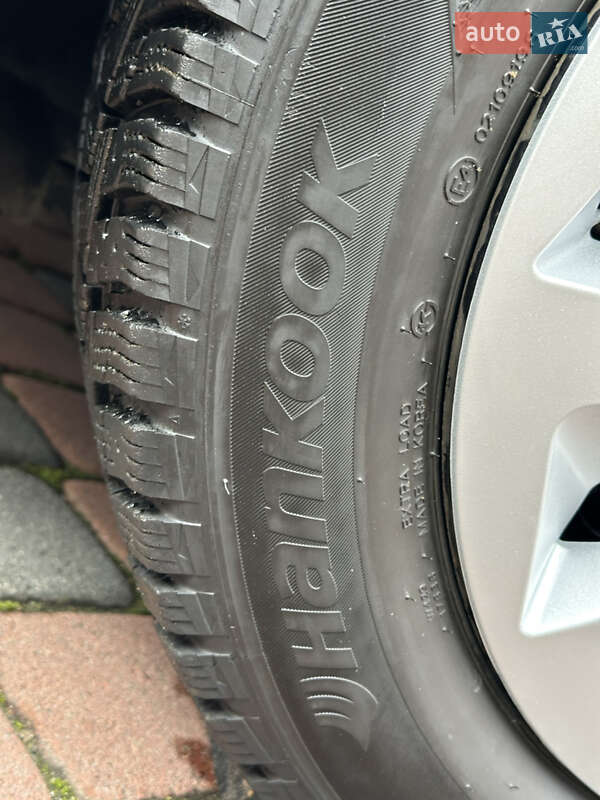 Хэтчбек Ford Focus 2013 в Ивано-Франковске