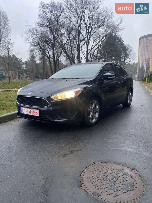 Седан Ford Focus 2015 в Чернигове