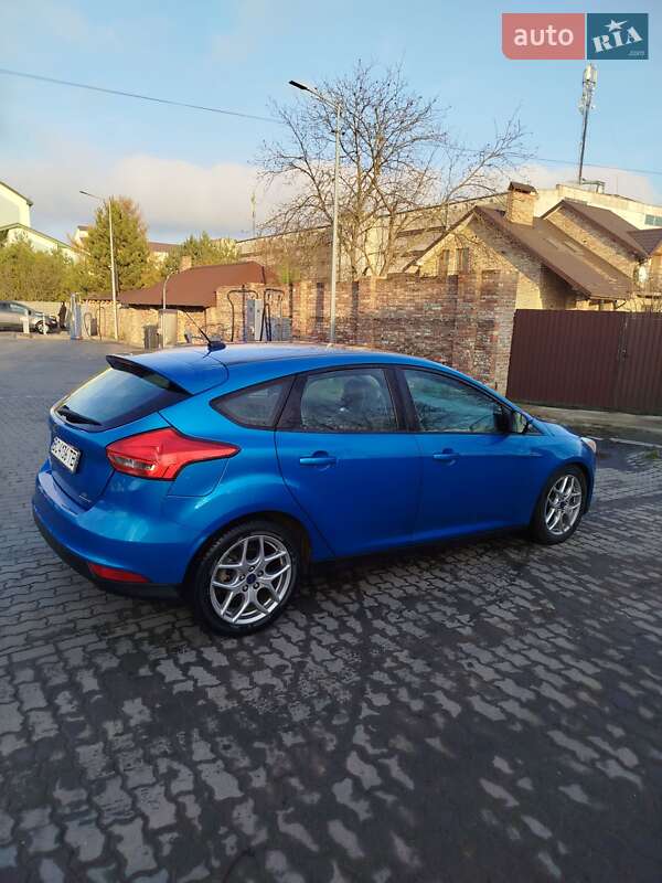Хетчбек Ford Focus 2015 в Львові