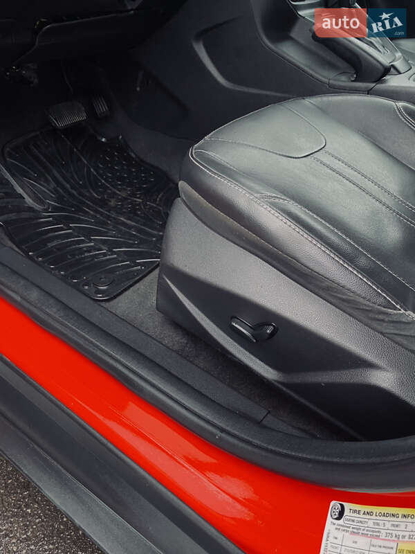 Хэтчбек Ford Focus 2014 в Летичеве