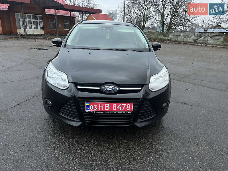 Универсал Ford Focus 2012 в Хороле фото 9 Универсал Ford Focus 2012 в Хороле