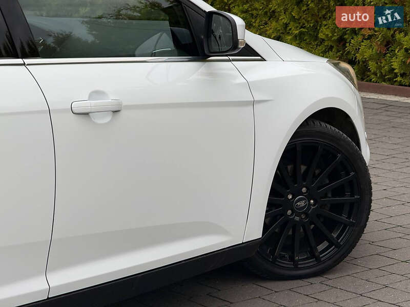 Хетчбек Ford Focus 2013 в Стрию