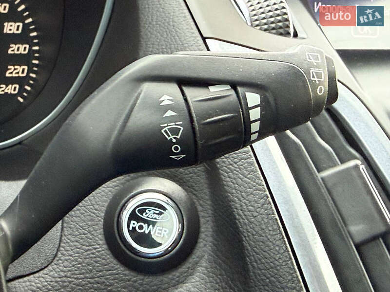 Хетчбек Ford Focus 2013 в Стрию