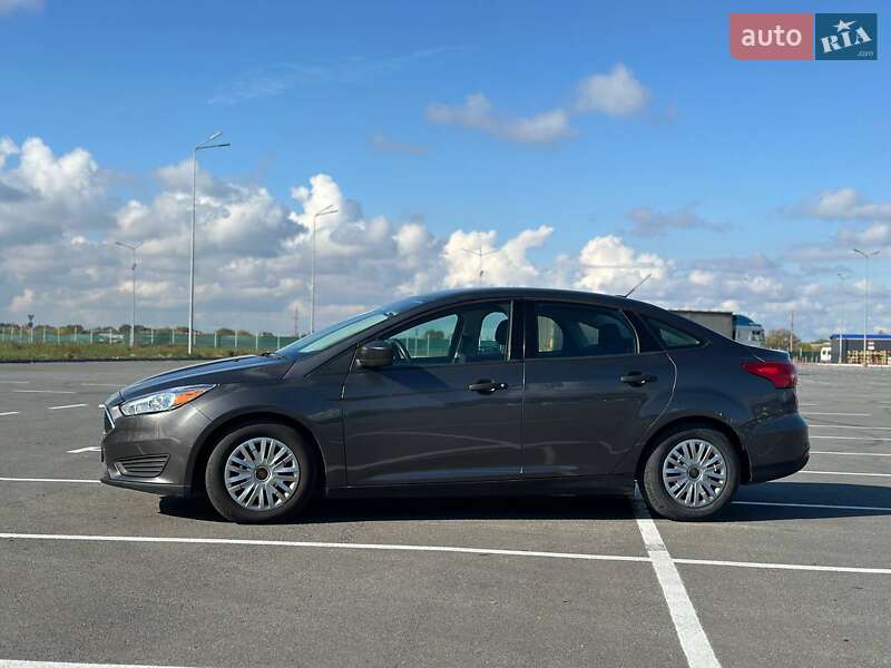 Седан Ford Focus 2015 в Днепре
