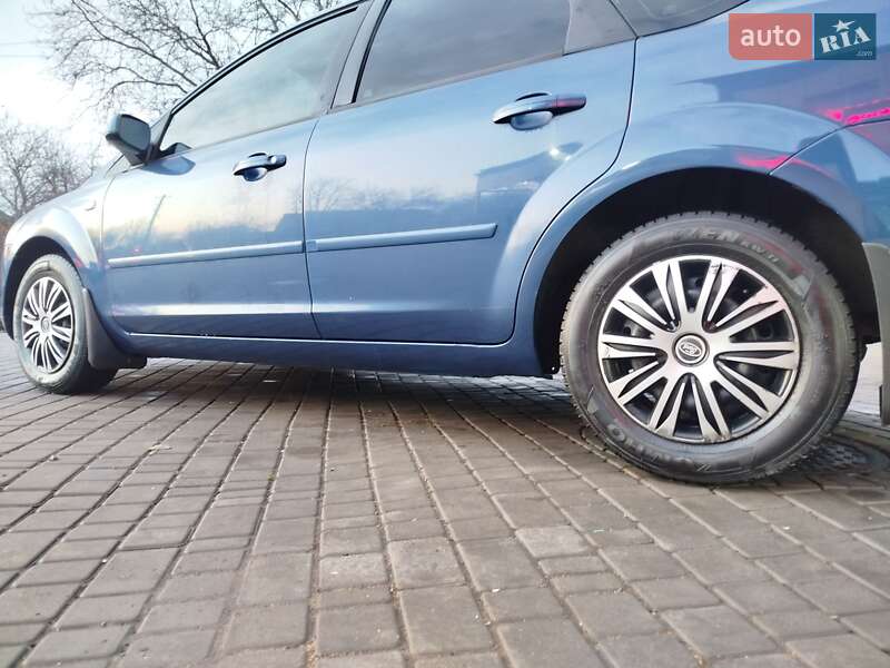 Седан Ford Focus 2007 в Первомайську фото 34 Седан Ford Focus 2007 в Первомайську