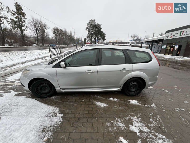 Универсал Ford Focus 2008 в Ровно фото 2 Универсал Ford Focus 2008 в Ровно