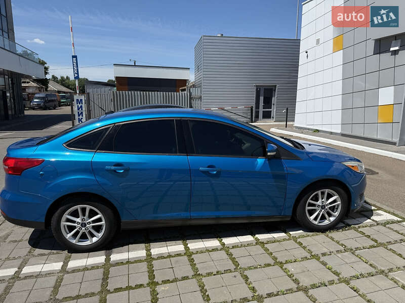 Седан Ford Focus 2016 в Киеве