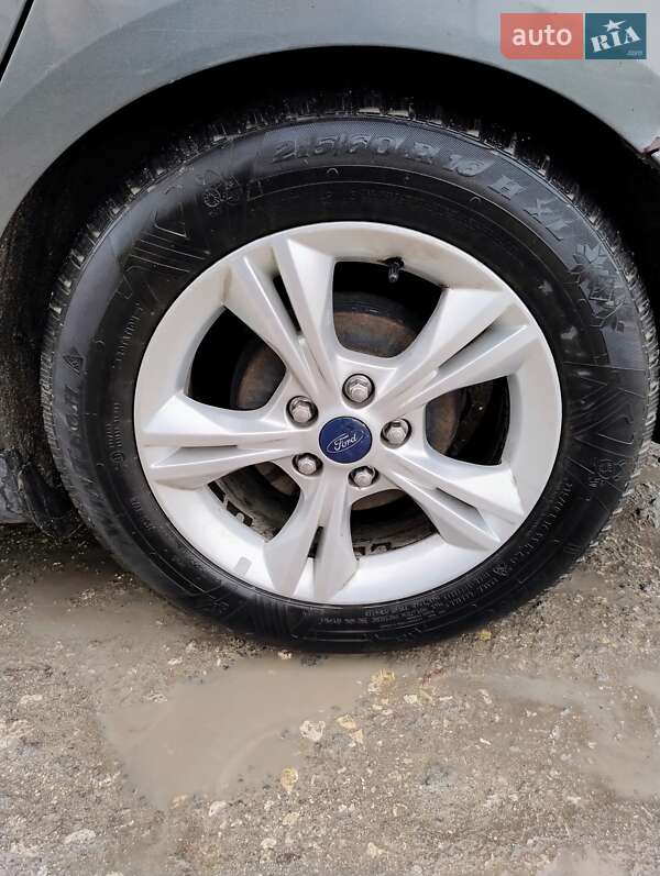 Седан Ford Focus 2013 в Хмельницком фото 6 Седан Ford Focus 2013 в Хмельницком