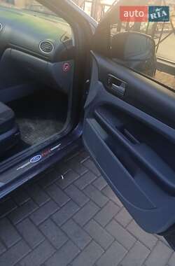 Хэтчбек Ford Focus 2008 в Ужгороде