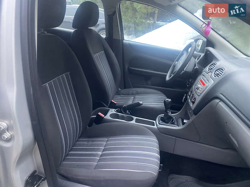 Универсал Ford Focus 2008 в Мостиске