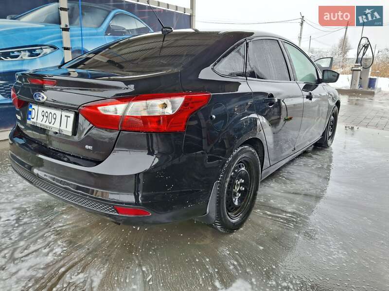 Седан Ford Focus 2012 в Львове фото Седан Ford Focus 2012 в Львове