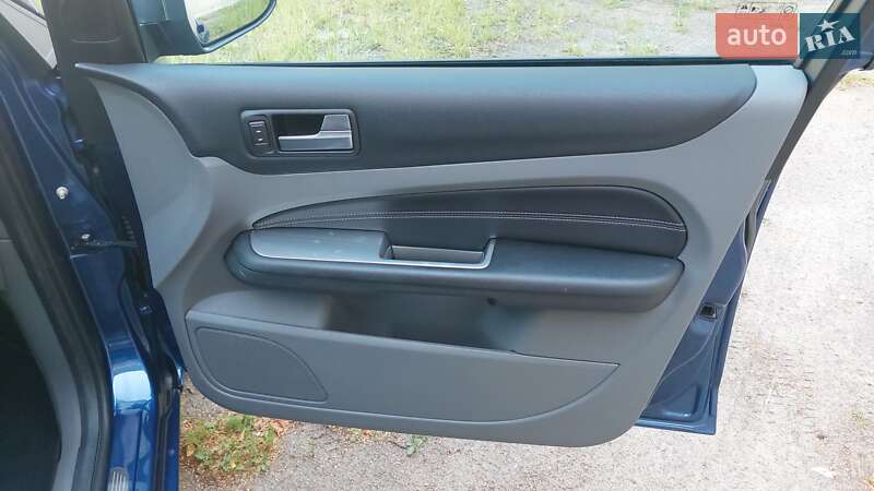 Универсал Ford Focus 2008 в Луцке