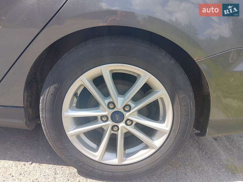 Седан Ford Focus 2016 в Білій Церкві