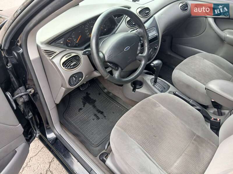 Седан Ford Focus 2001 в Одессе