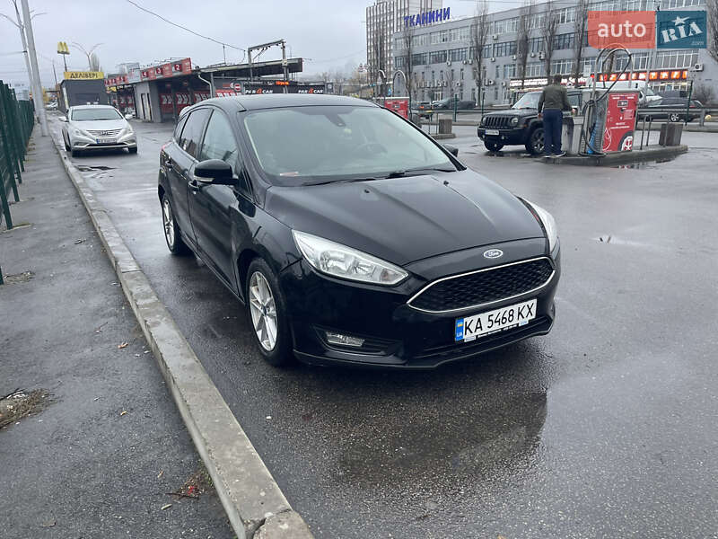 Хэтчбек Ford Focus 2017 в Киеве фото Хэтчбек Ford Focus 2017 в Киеве