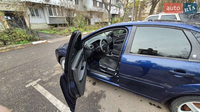 Седан Ford Focus 2005 в Одессе
