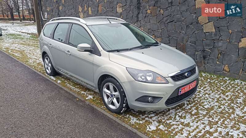 Универсал Ford Focus 2010 в Луцке