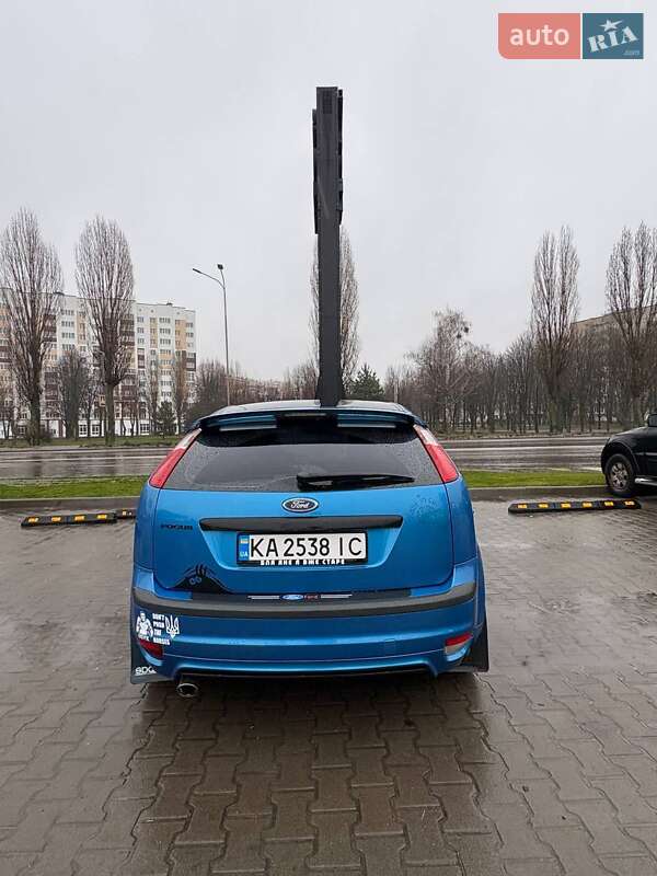 Хэтчбек Ford Focus 2006 в Вишневом фото 9 Хэтчбек Ford Focus 2006 в Вишневом