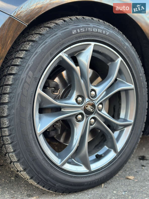 Универсал Ford Focus 2020 в Луцке фото 45 Универсал Ford Focus 2020 в Луцке