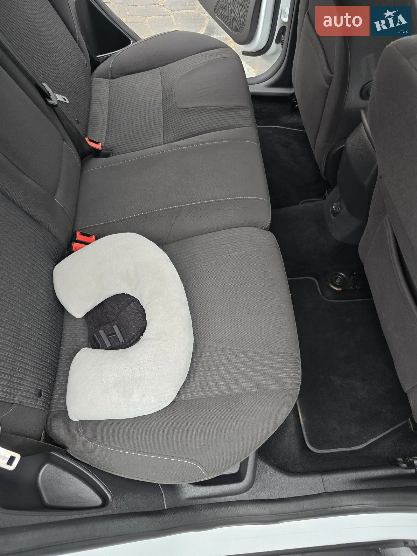 2011 Ford Focus - мініатюра 10