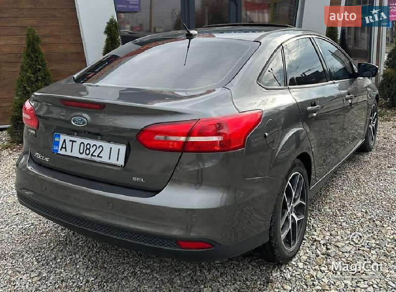 Седан Ford Focus 2017 в Тлумаче