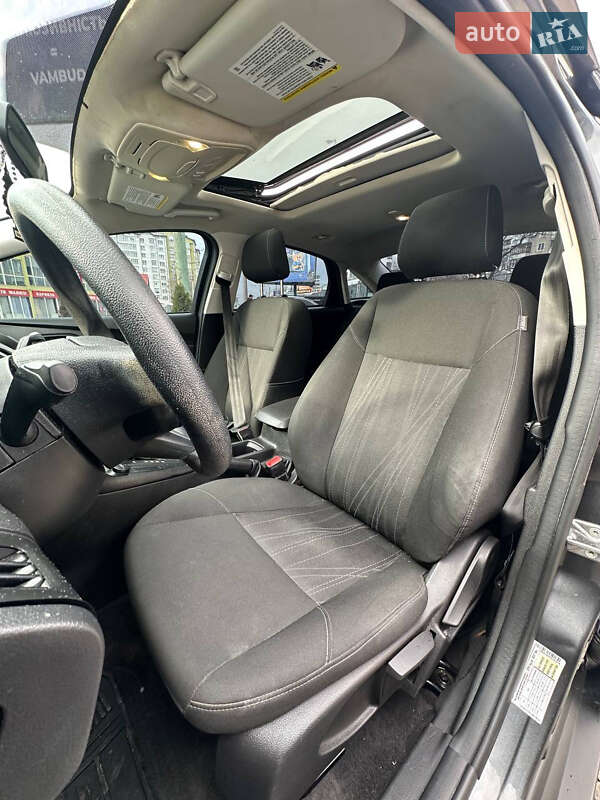 Седан Ford Focus 2017 в Тлумаче