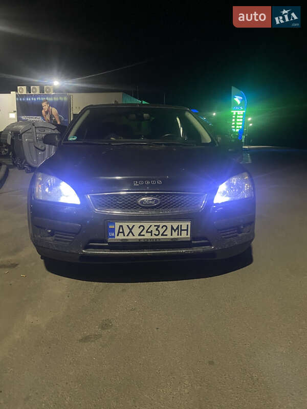 Седан Ford Focus 2005 в Карловке фото 7 Седан Ford Focus 2005 в Карловке