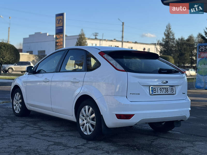 Хетчбек Ford Focus 2011 в Лубнах фото 4 Хетчбек Ford Focus 2011 в Лубнах