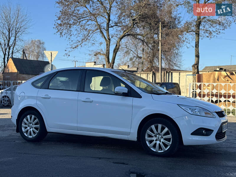 Хетчбек Ford Focus 2011 в Лубнах фото 7 Хетчбек Ford Focus 2011 в Лубнах
