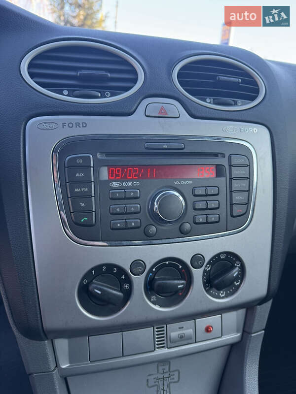 Хетчбек Ford Focus 2011 в Лубнах фото 16 Хетчбек Ford Focus 2011 в Лубнах