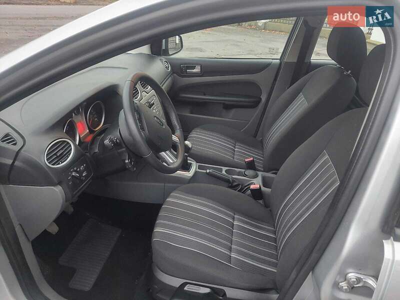 Седан Ford Focus 2008 в Кривом Роге
