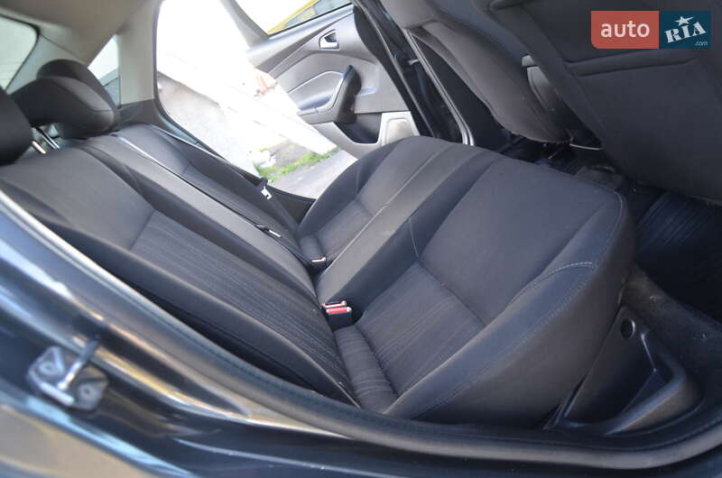 Седан Ford Focus 2017 в Дрогобыче фото 51 Седан Ford Focus 2017 в Дрогобыче