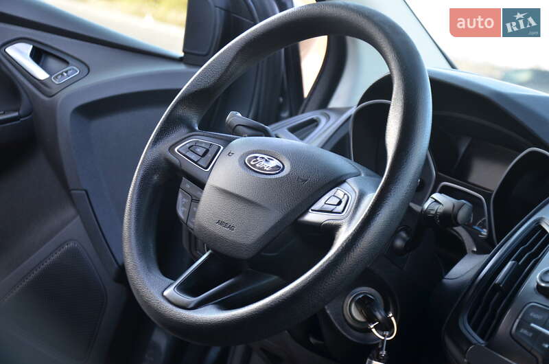 Седан Ford Focus 2017 в Дрогобыче фото 56 Седан Ford Focus 2017 в Дрогобыче