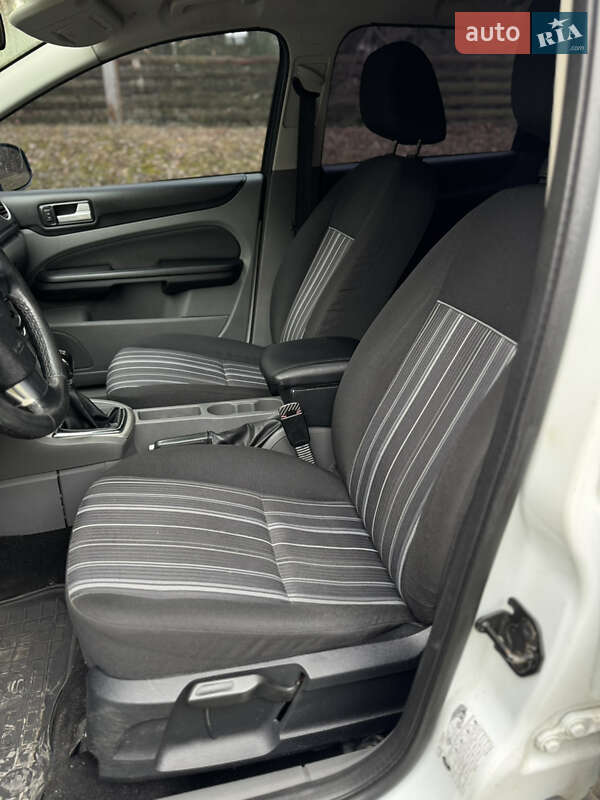 Універсал Ford Focus 2010 в Ободівці фото 19 Універсал Ford Focus 2010 в Ободівці