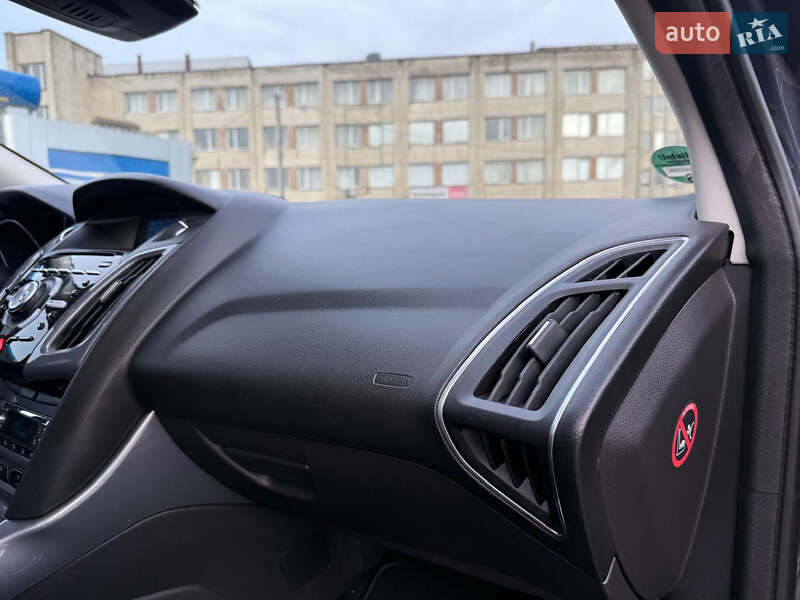 Универсал Ford Focus 2011 в Луцке