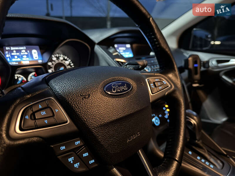 Хетчбек Ford Focus 2015 в Ірпені
