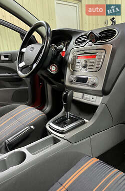 Хэтчбек Ford Focus 2008 в Киеве